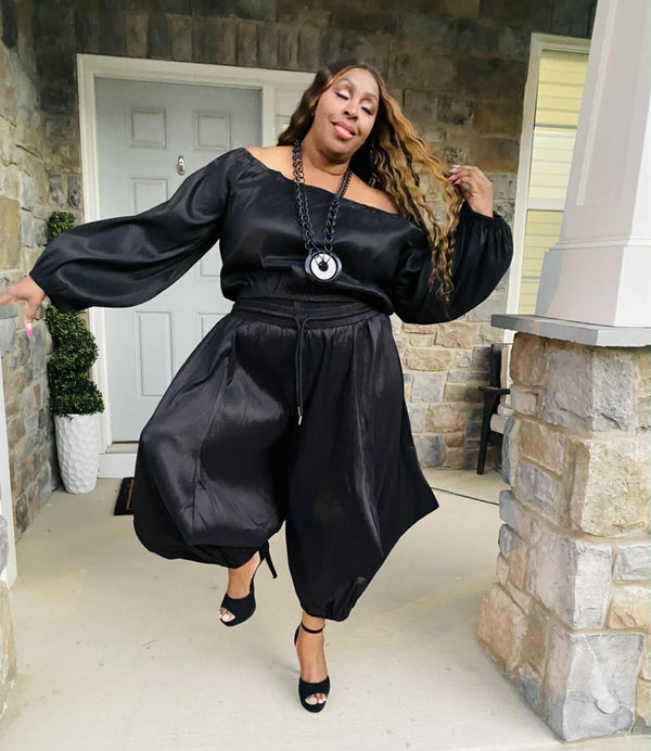 Off Shoulder Crop Pant Set