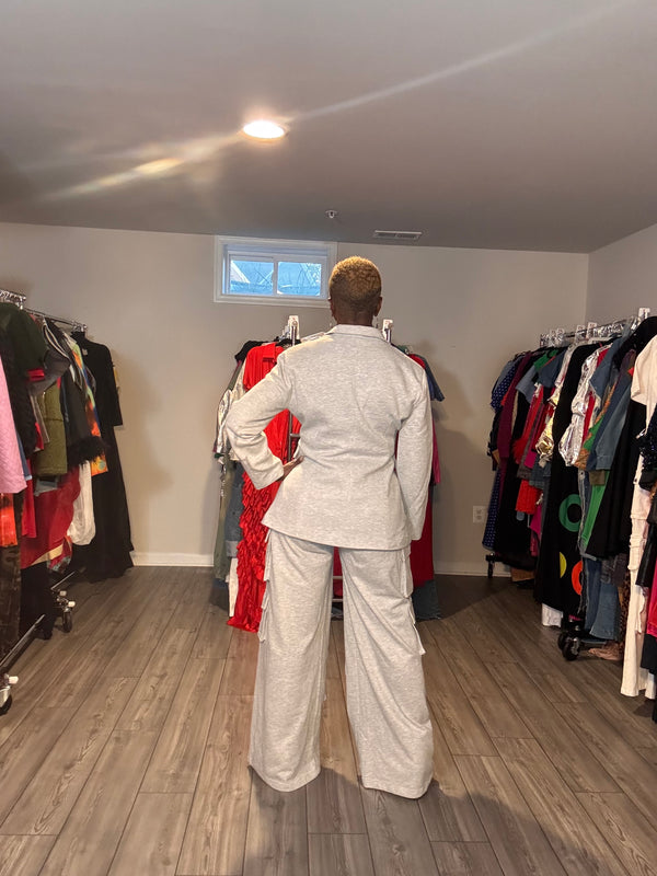Grayed out and Cargo Pocketed Sweatsuit Suit
