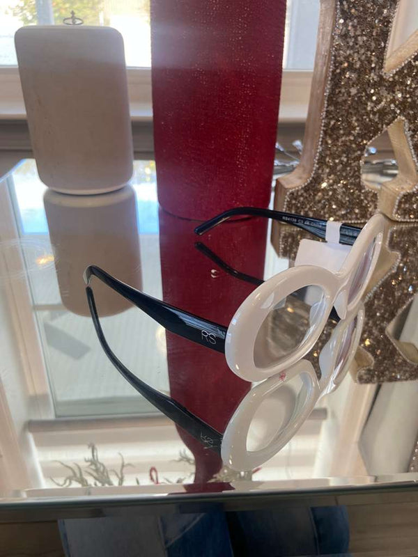 Special Reading Glasses