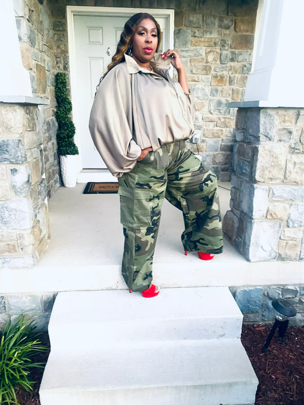 Silk Bell Zip-Up Top