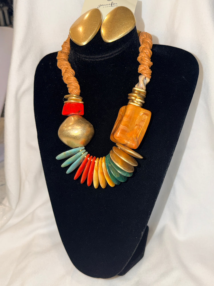 Color chunky necklace