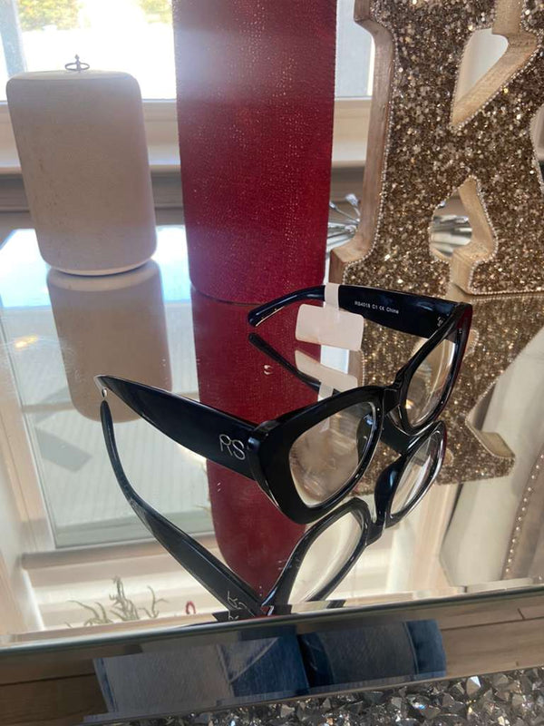 Special Reading Glasses