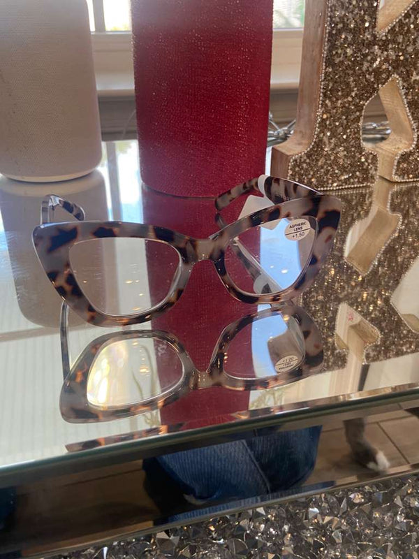 Special Reading Glasses