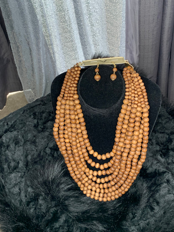 Bead necklace and earrings set