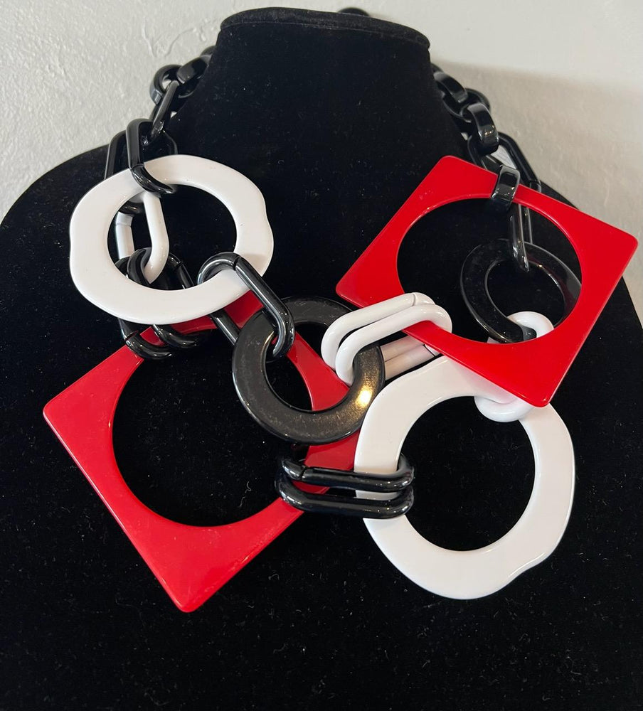 Red/Black Round and Squares Necklace
